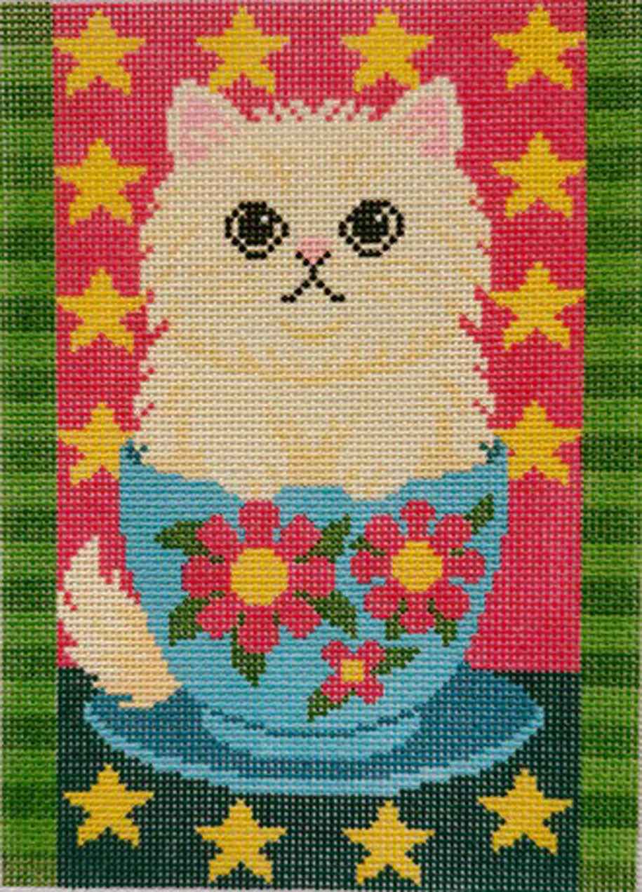 PET-415_AED Duchess Himalayan Cat in a Tea Cup