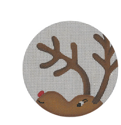 RN04 Reindeer Peeking