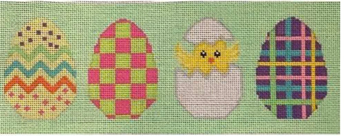 ASIT318 3 Eggs 1 Chick