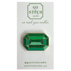 GGS-NM-26 - The Dresden Green Diamond Needleminder