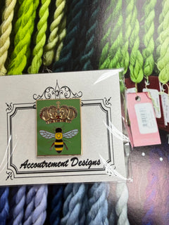 Queen Bee Needleminder Accoutrements