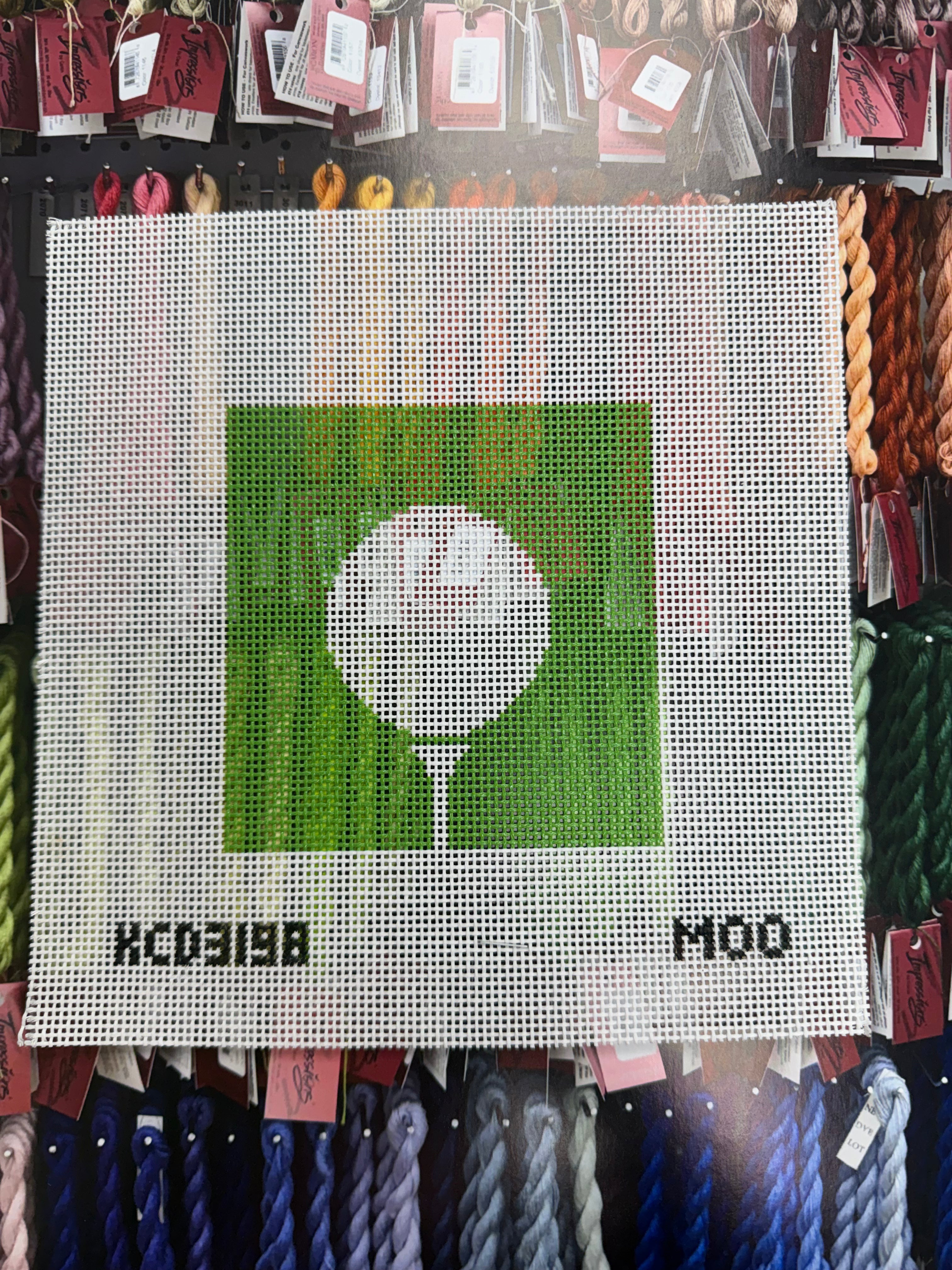 KCD3198 Golf on tee