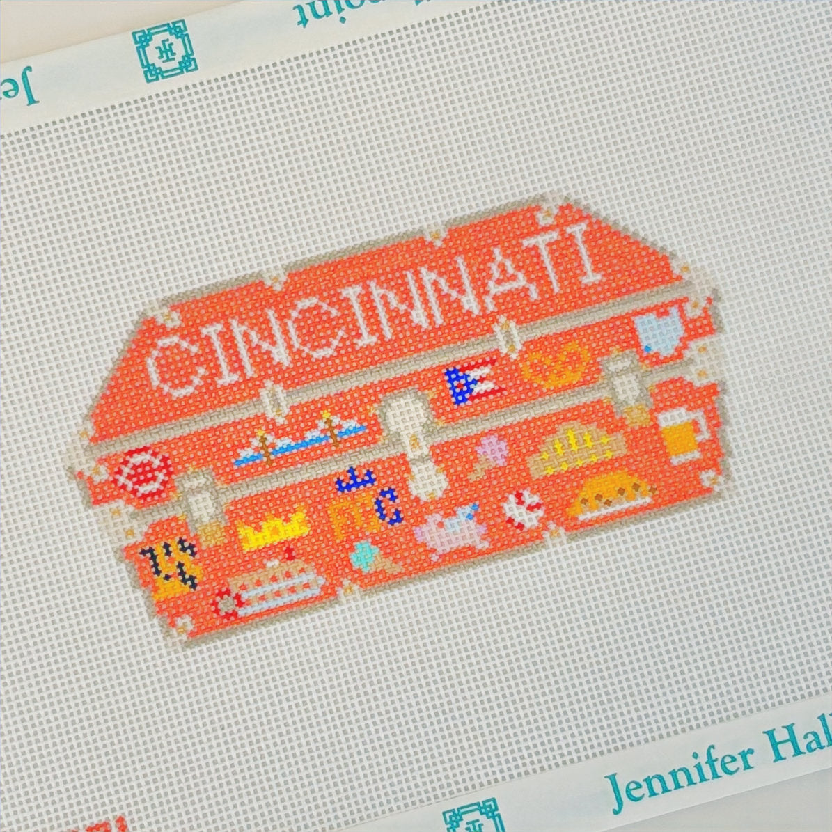 JHNTS001 Cincinnati Trunk