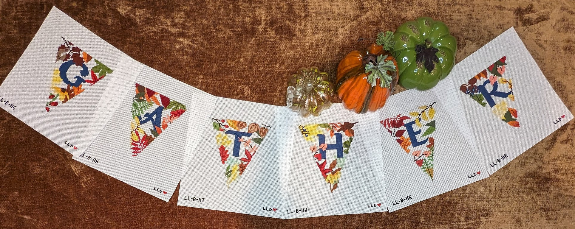 LL-BUN-11G GATHER Garland - 6 Individual Canvases