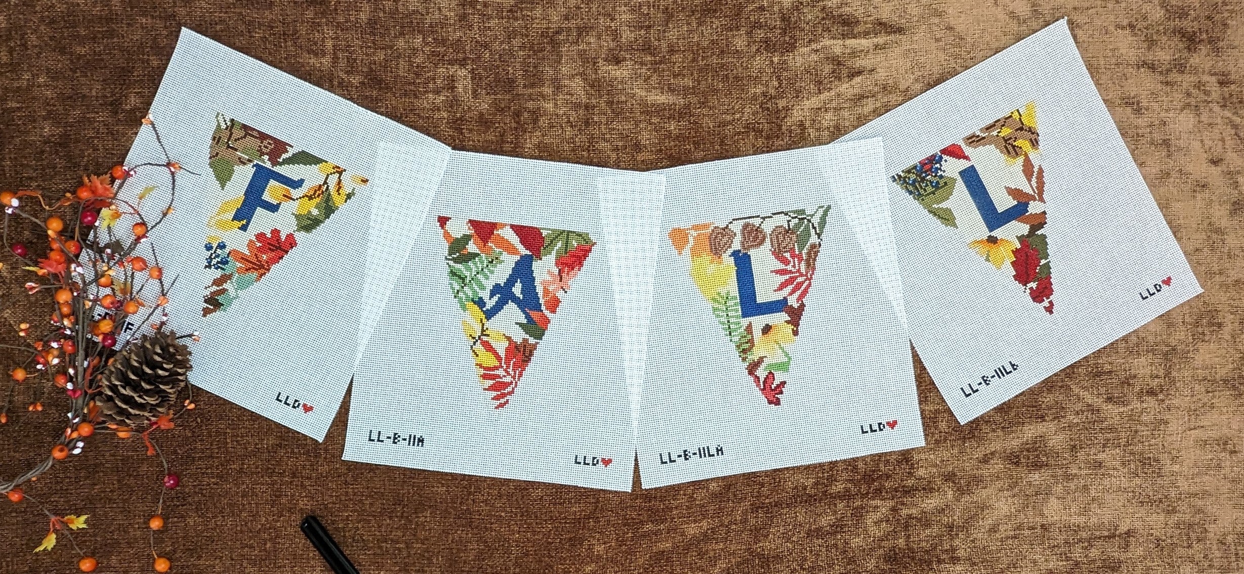 LL-BUN-11P FALL Garland -- 4 Individual Canvases