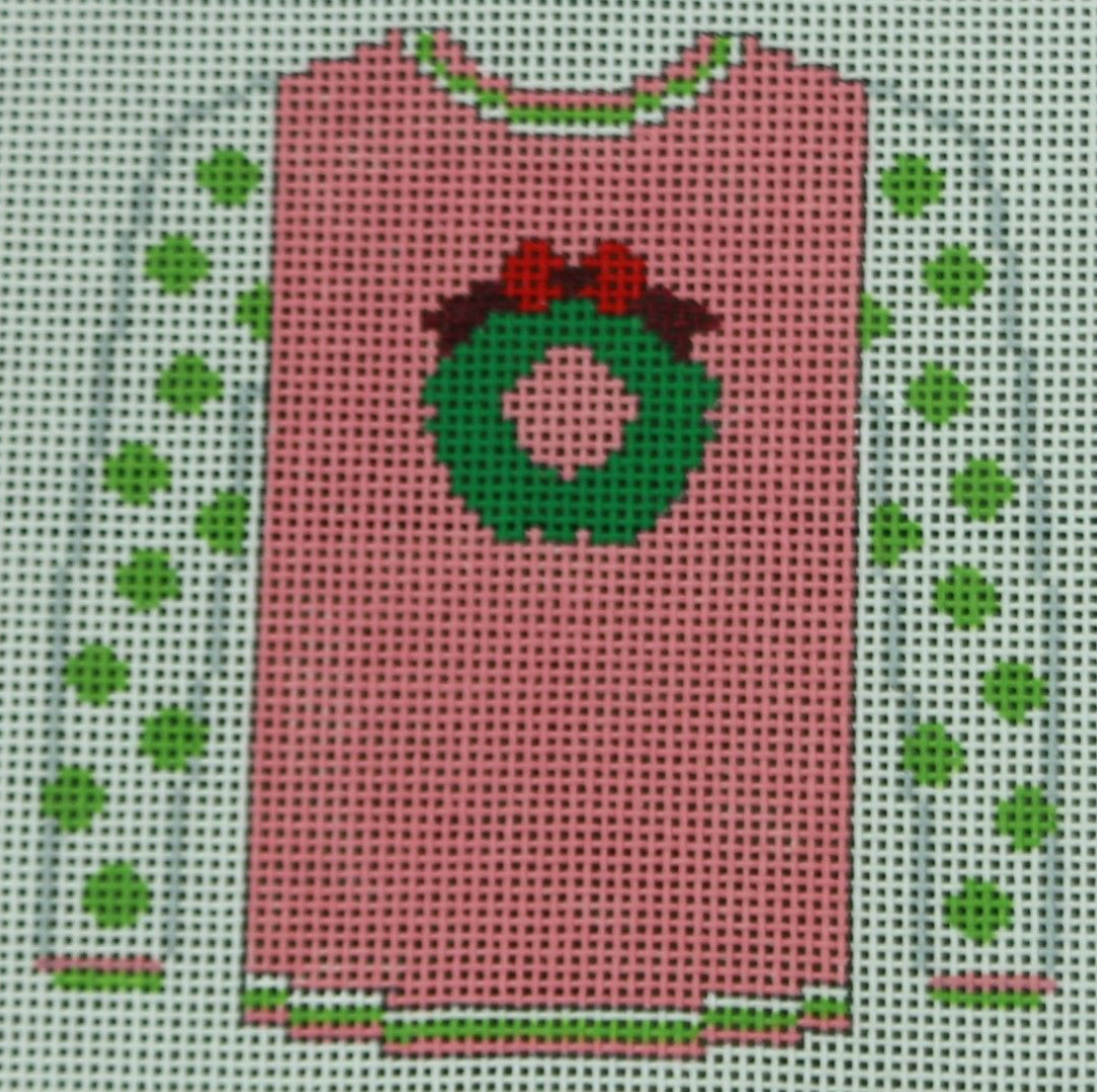 O199W Wreath on Pink Sweater