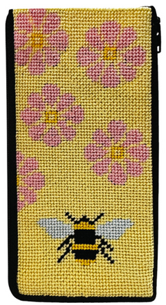 SZ3019 Flowers & Bee Stitch N' Zip Eyeglass Case