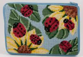 SZ554 Ladybugs Tulip Purse - Stitch N' Zip Cosmetic Purse