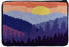 SZ641 Mountain Scene Cosmetic Purse