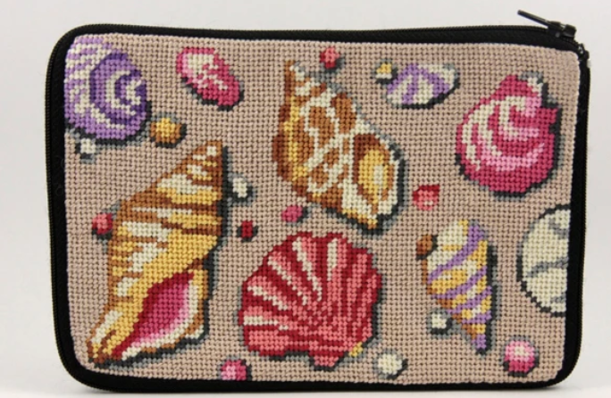 SZ567 Shells Cosmetic Purse