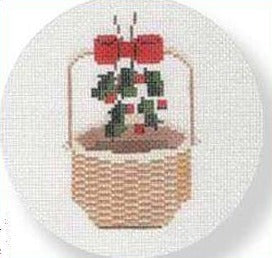 MBM-XO04 Nantucket Basket with Holly on Handle